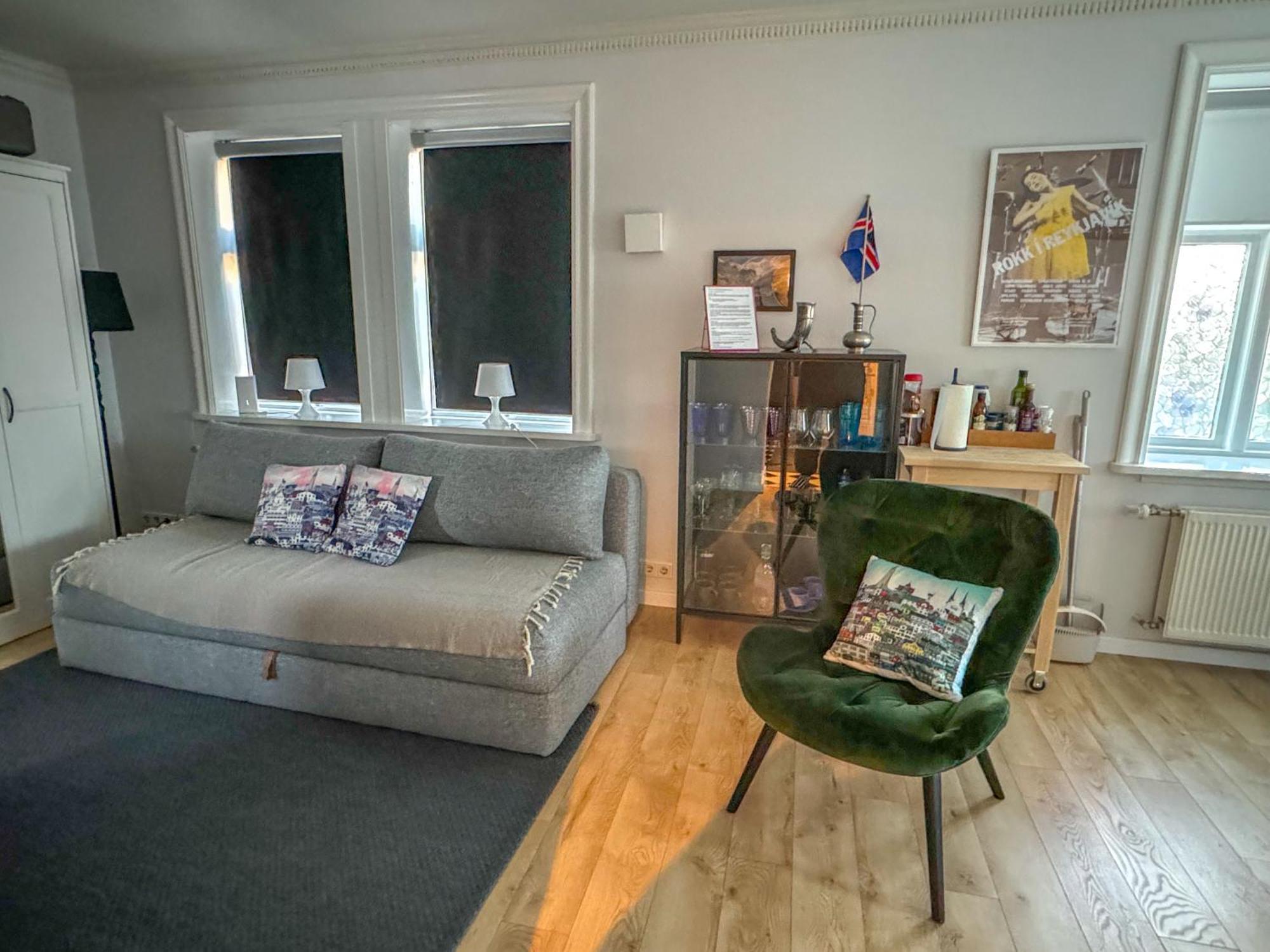 Enjoy Reykjavik Yellow Door Apartment Extérieur photo